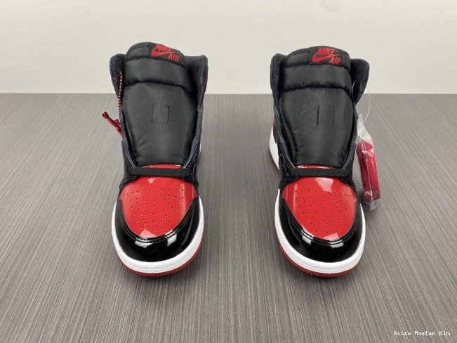 Jordan Air Bred OG High 1 555088-063 Patent 0730